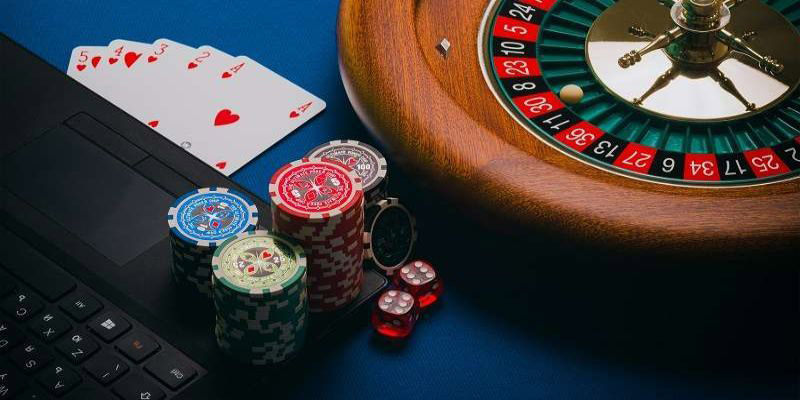 w88 ax trong baccarat, ai là người chia bài chính？